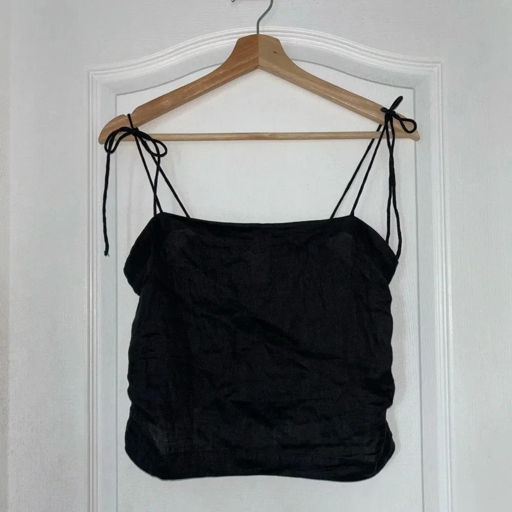 H&M  Linen Top - Picture 3 of 7